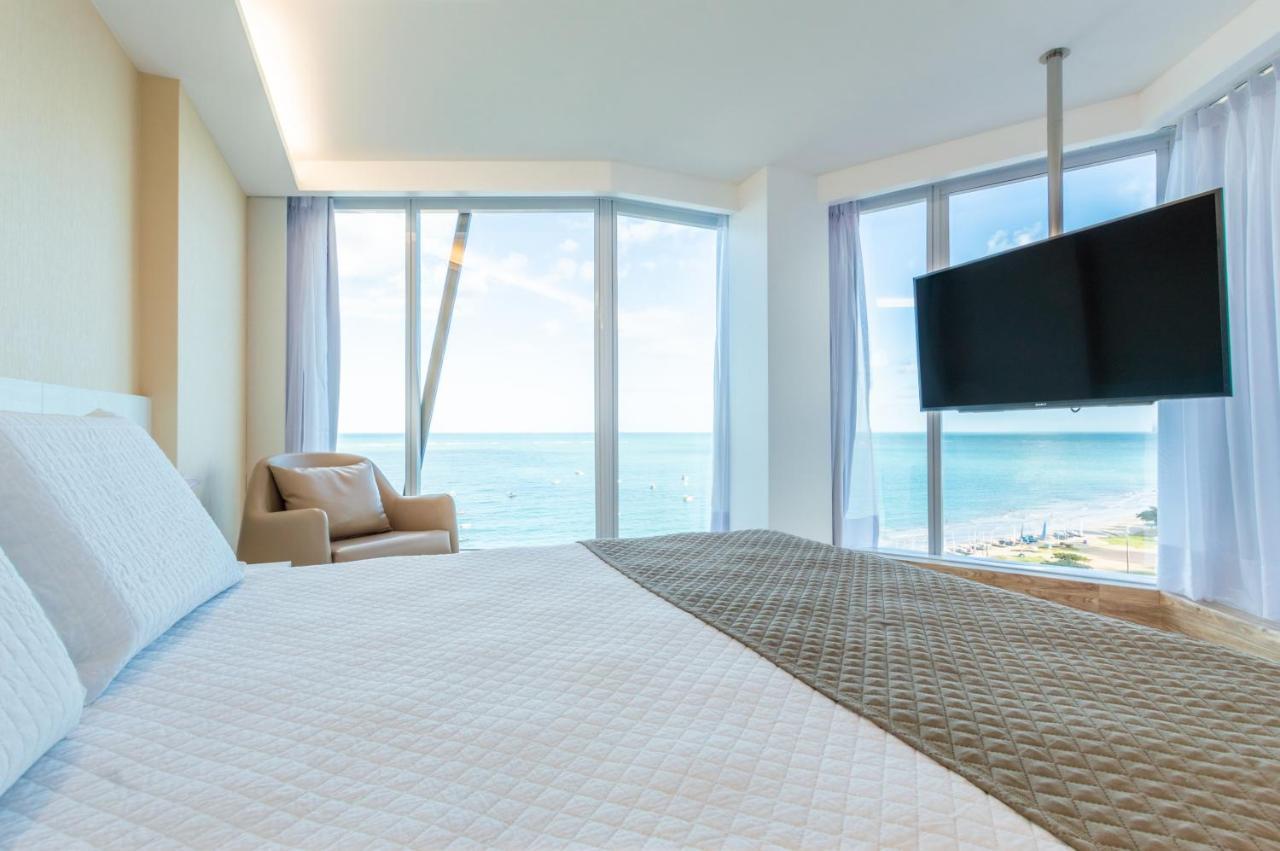 Hotel Brisa Suites Pajucara Maceio  Bagian luar foto